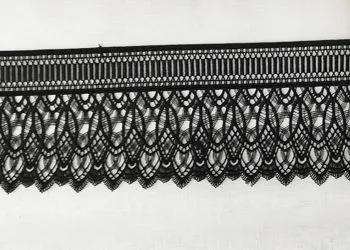 Pizzo alto 11 cm. nero