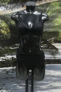bikini nero senza ferretto