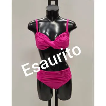 Bikini fuxia con ferretto