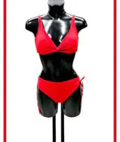 Costume bikini rosso senza ferretto