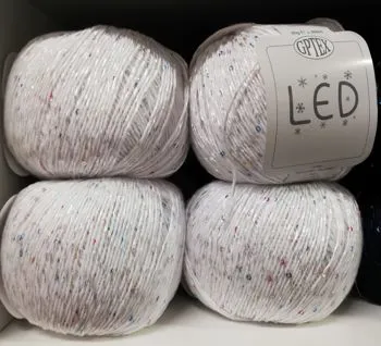 LED filato bianco con payet