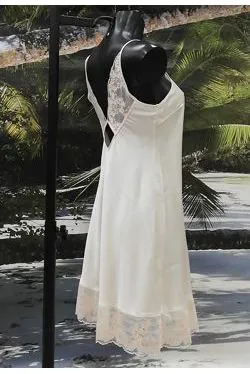 Sottoveste in raso colore crema
